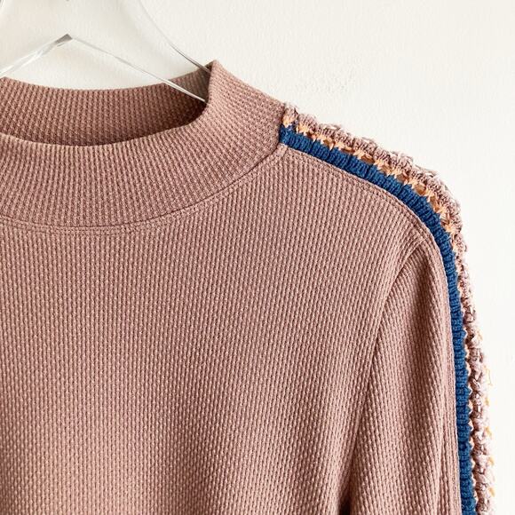 Free People Medium Crochet Sleeves Thermal Brown Boho Bohemian Fall Autumn - Picture 5 of 6